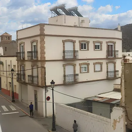 Spacious With Mountain View In Tabernas, 99 Sqm 塔韦尔纳斯